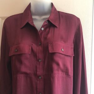 NWT Banana Republic burgundy M color blouse
